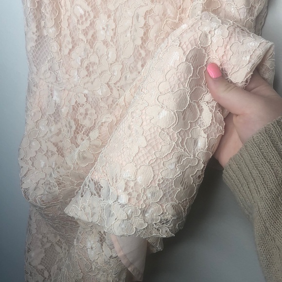 Blush Pink/Peach Flowy Lace F21 Dress - Picture 4 of 7